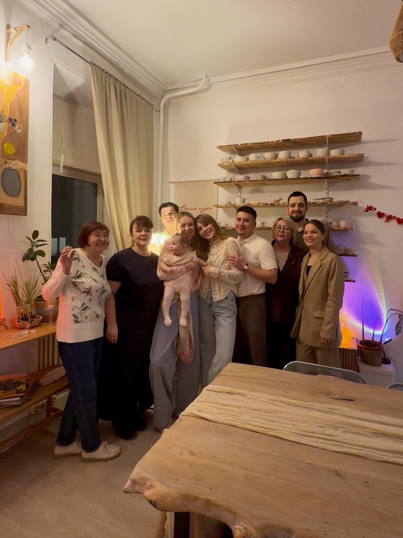 Алёна — за пределами уроков